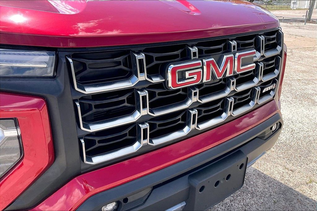 Used 2026 GMC Canyon AT4 4D Crew Cab