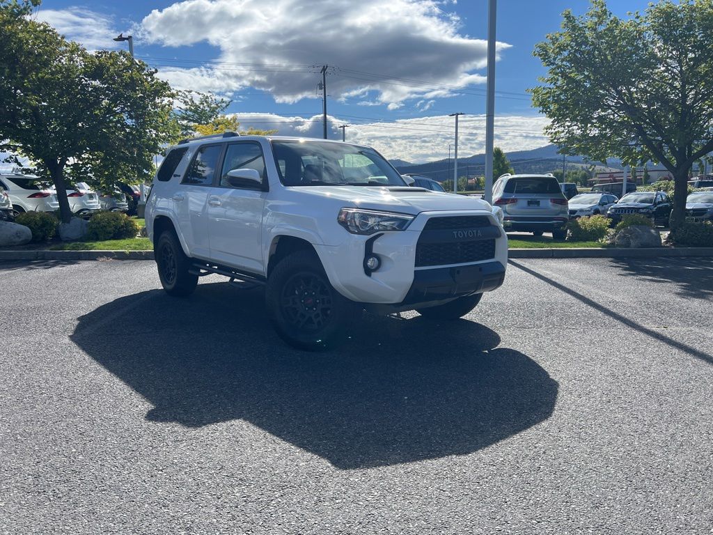 2017 Toyota 4Runner TRD Pro 4x4 V6's photo