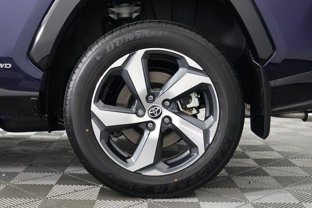 Thumbnail: 2025 Toyota RAV4 - 16