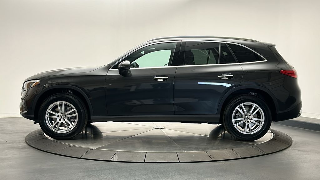 2025 Mercedes-Benz GLC 300 4