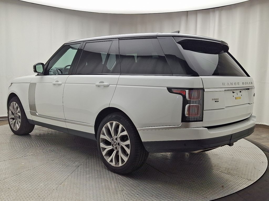 Thumbnail: 2020 Land Rover Range Rover - 6