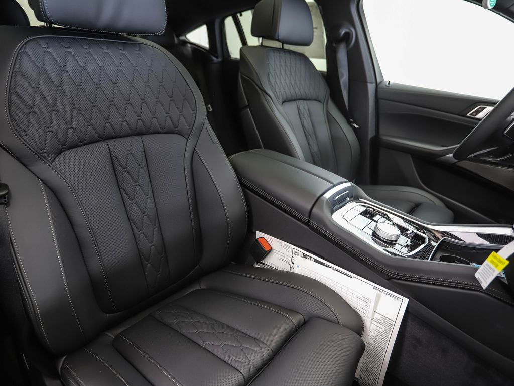 Thumbnail: 2026 BMW X6 - 31