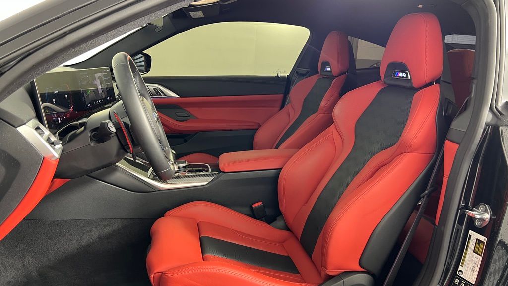 Thumbnail: 2025 BMW M4 - 17