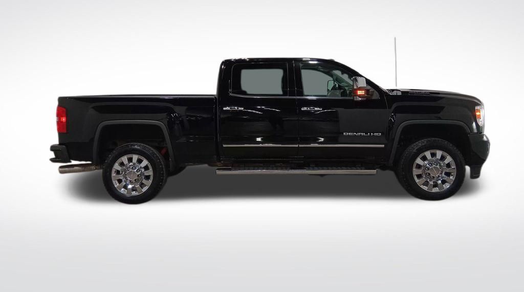 2018 GMC Sierra 2500HD Denali
