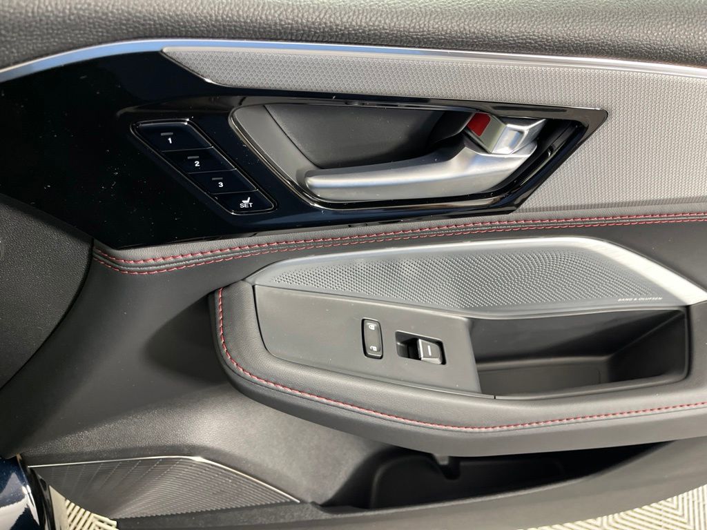 Thumbnail: 2026 Acura MDX - 11