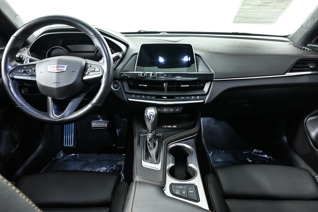 2024 Cadillac CT4 Sport 21