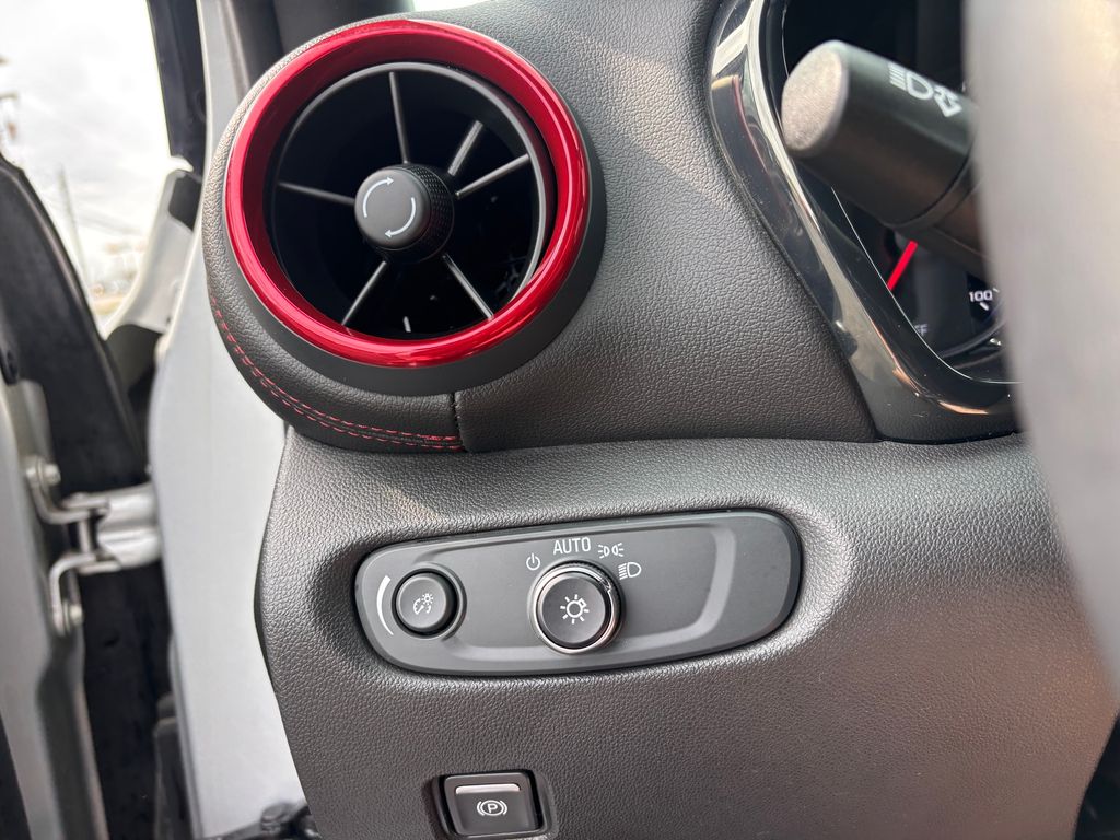 Used Car 2022 Chevrolet Blazer  Rs For Sale Under $30,000 In Austin, Texas