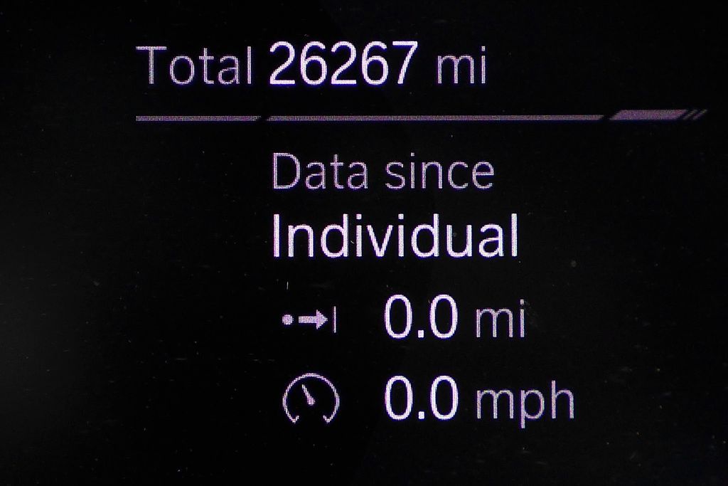 Thumbnail: 2023 BMW M8 - 31