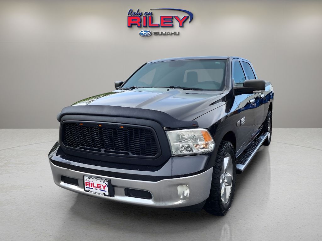 Brilliant Black Crystal Pearlcoat 2015 RAM 1500 Pickup Truck Four-Wheel Drive 8-Speed Automatic
