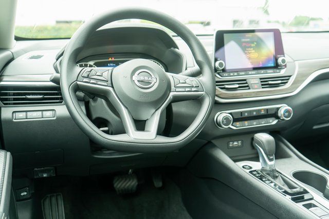 2026 Nissan Altima 2.5 SV - 11