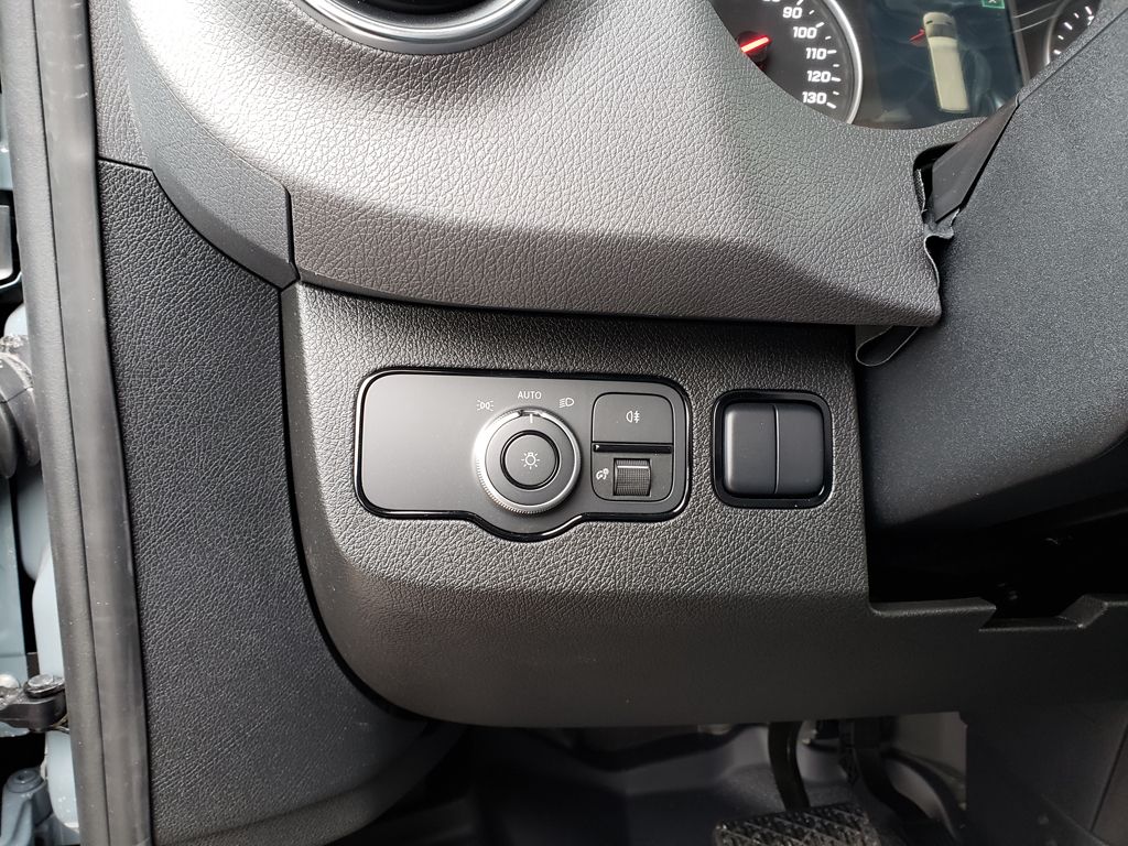 Thumbnail: 2026 Mercedes-Benz Sprinter - 18