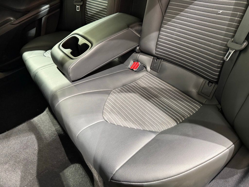 Thumbnail: 2023 Toyota Camry - 18