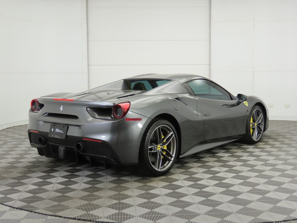 2017 Ferrari 488 Spider 13