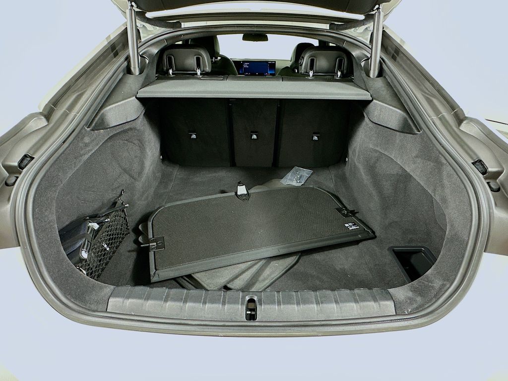 Thumbnail: 2024 BMW 4 Series - 27