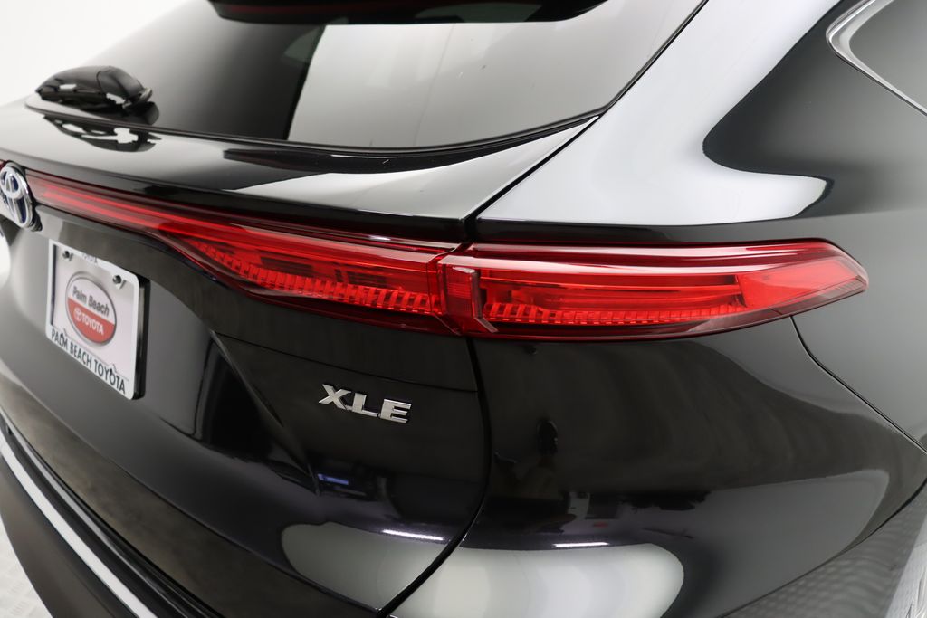 2024 Toyota Venza XLE 9