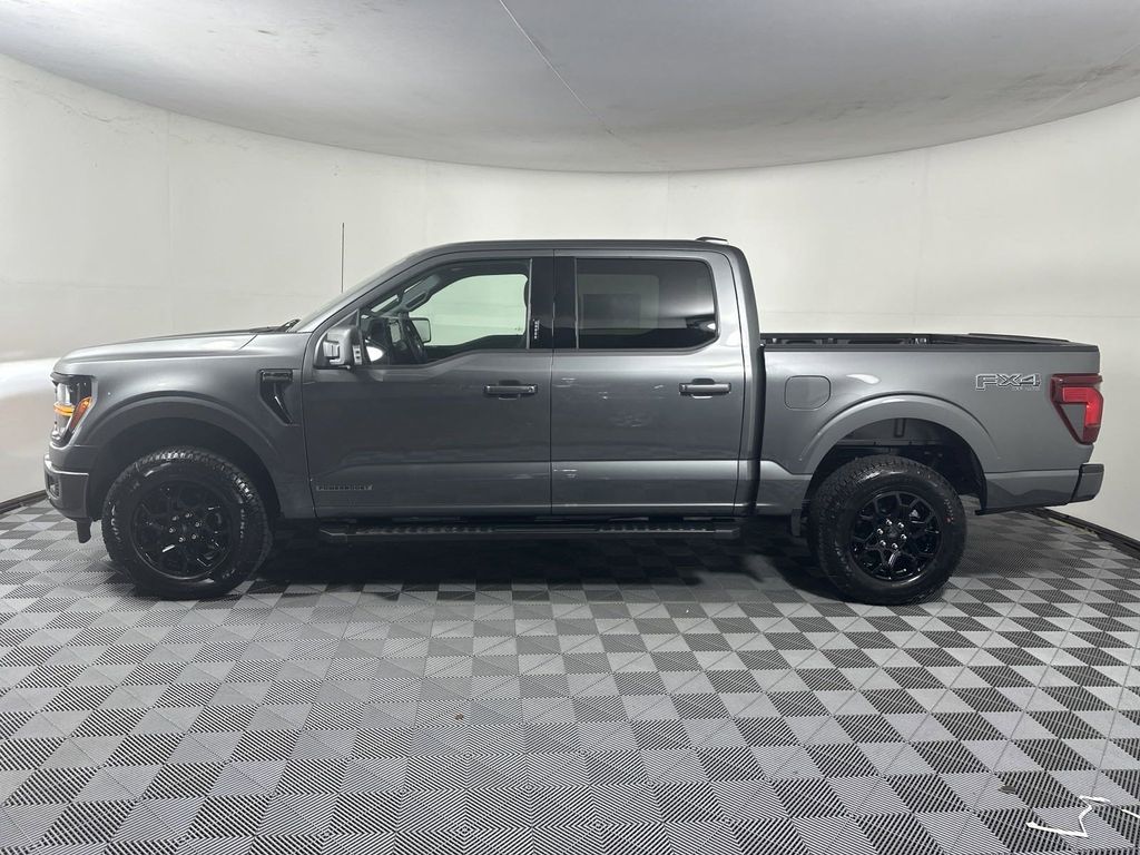 2024 Ford F-150 XLT 4