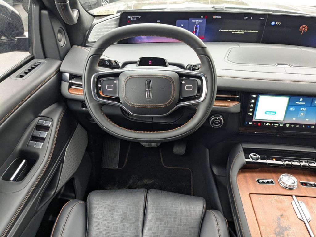 2025 Lincoln Navigator Black Label L