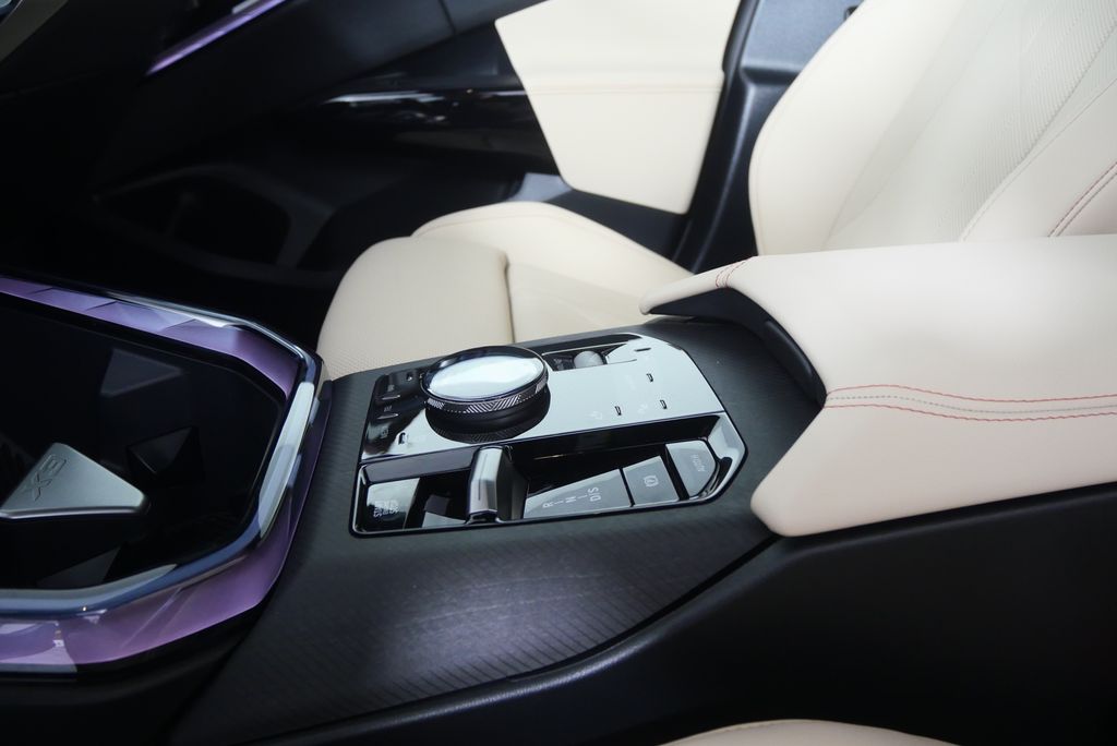 Thumbnail: 2026 BMW X3 - 22