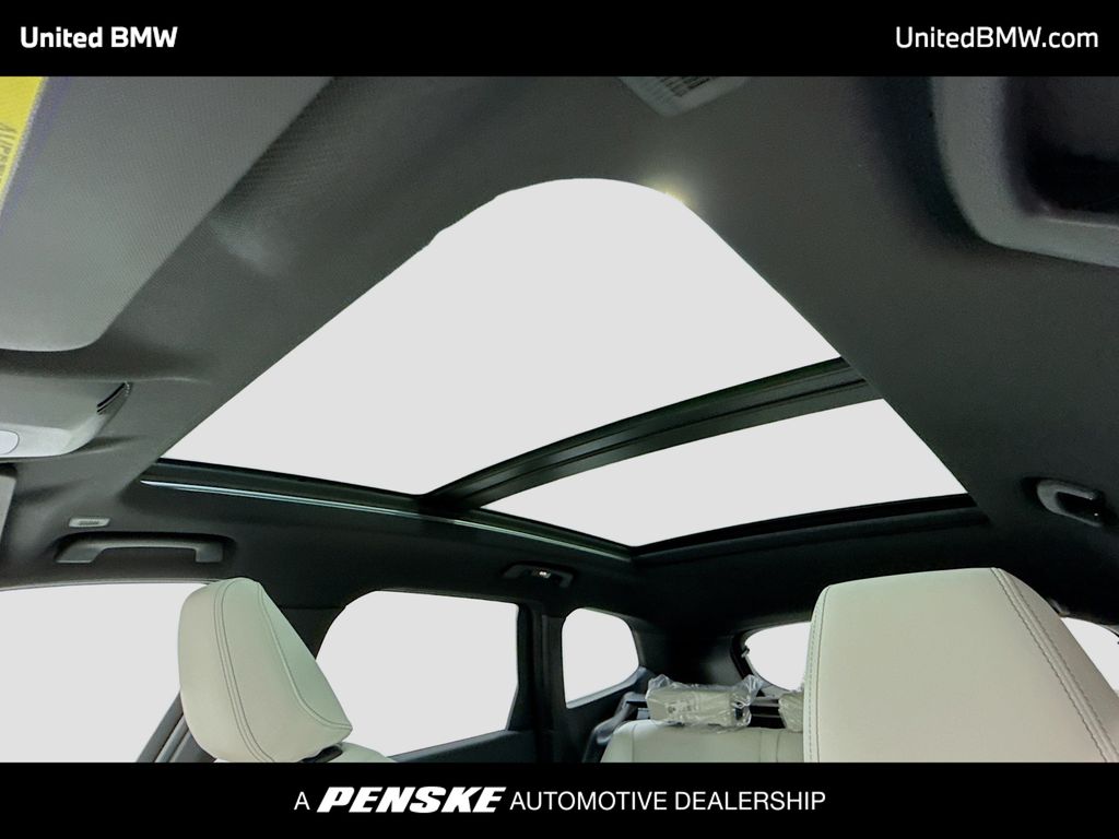 Thumbnail: 2026 BMW X1 - 12