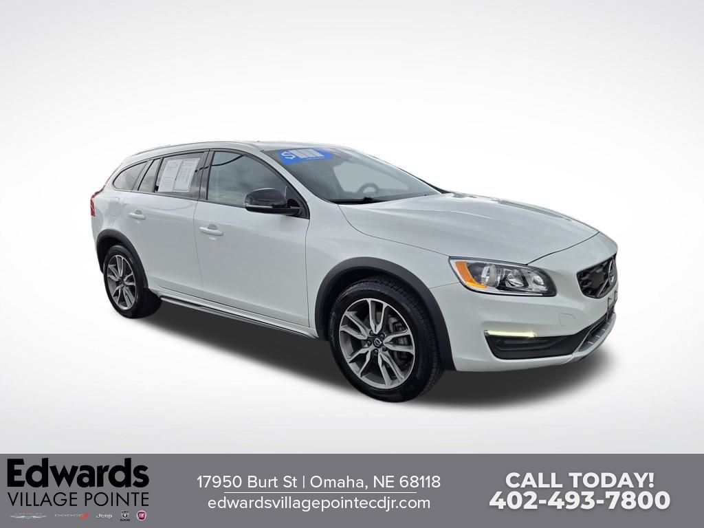 2018 Volvo V60 Cross Country T5 Premier AWD