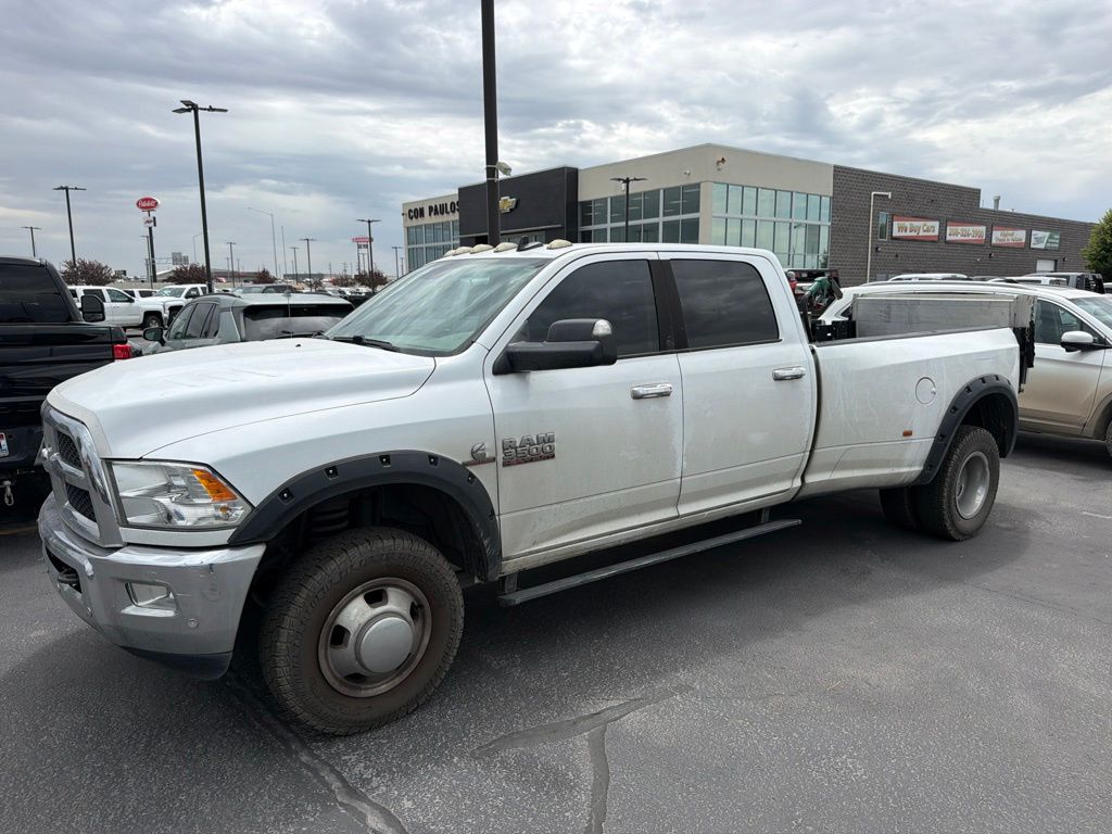 Bright White Clearcoat 2016 RAM 3500 Pickup Truck Four-Wheel Drive 6-Speed Automatic