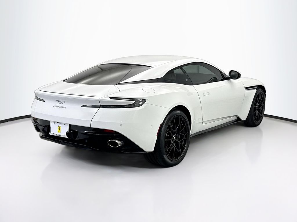 Thumbnail: 2021 Aston Martin DB11 - 5