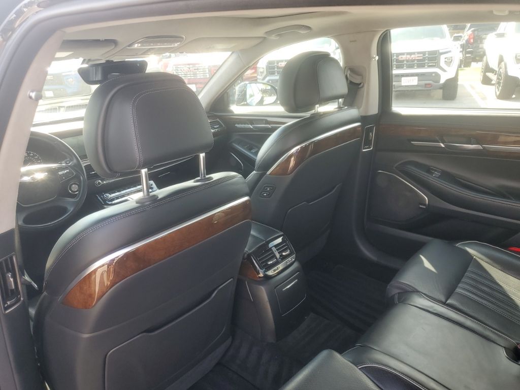 Used Car 2018 Genesis G90  3.3t Premium For Sale In Austin, Texas