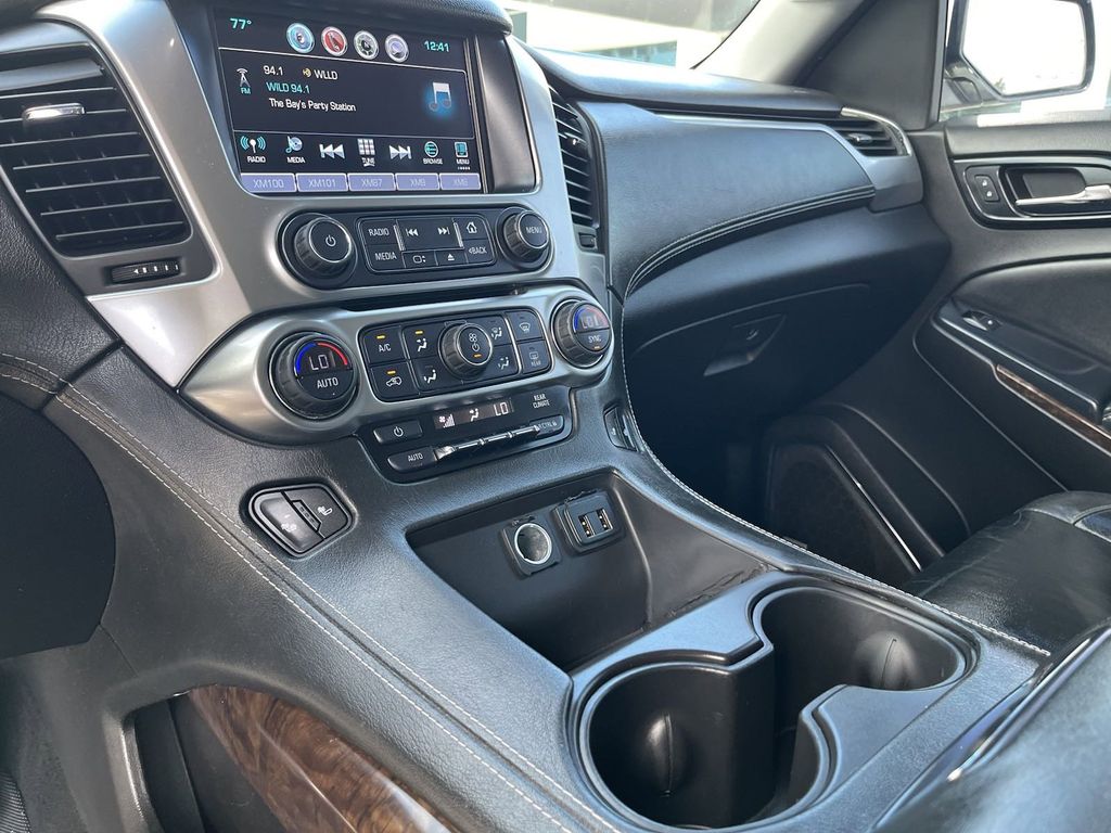 2017 Chevrolet Tahoe LT 28