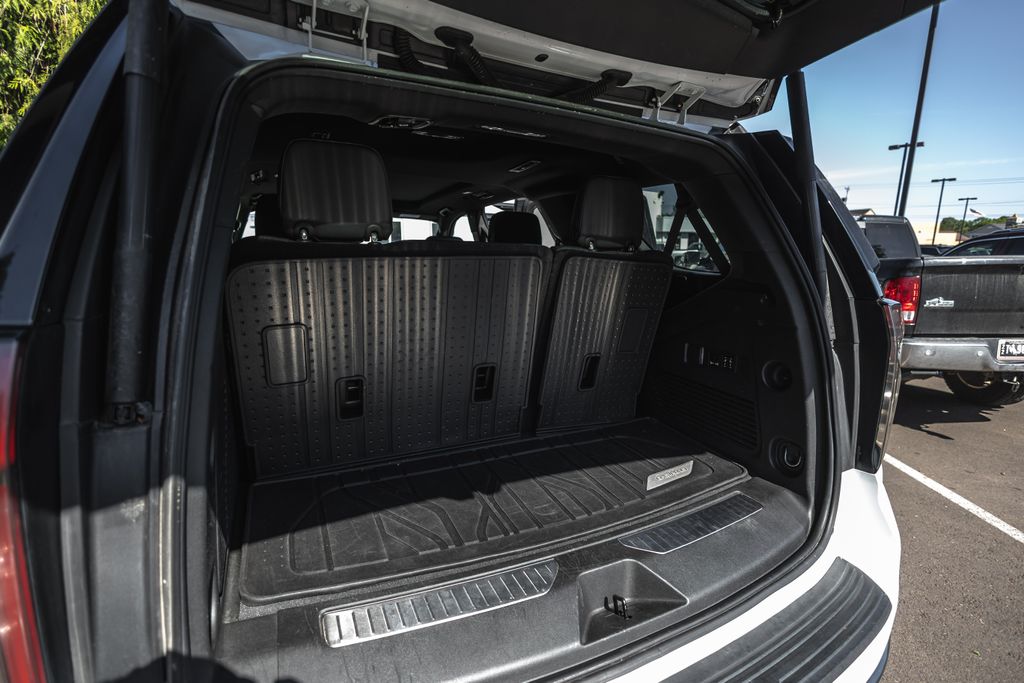 2022 Chevrolet Tahoe RST thumbnail 28