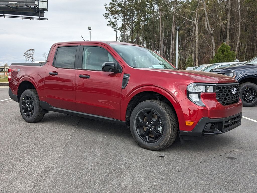 2025 Ford Maverick XLT