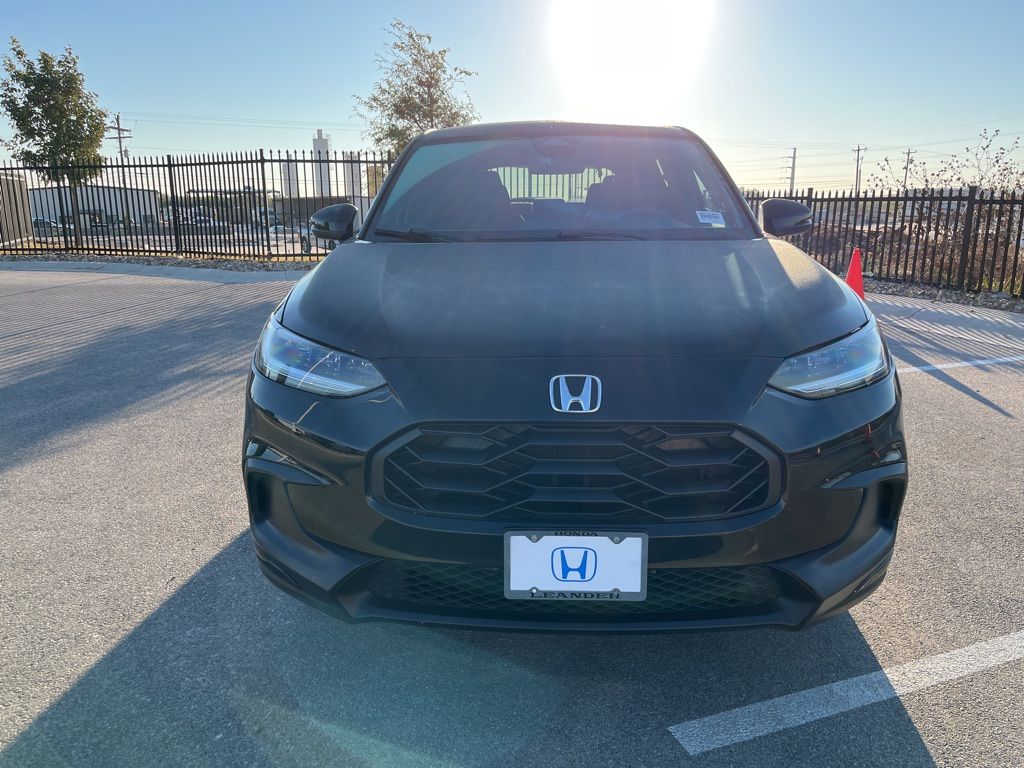 Thumbnail: 2025 Honda HR-V - 2