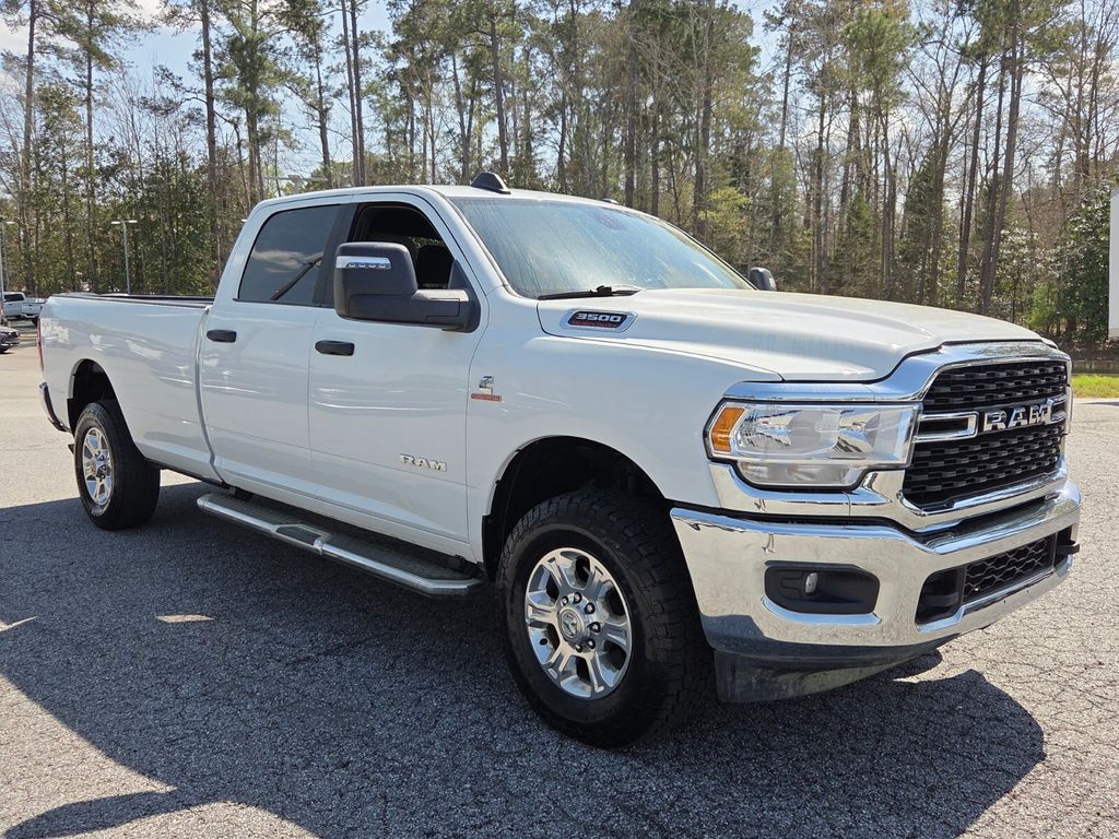 2024 RAM 3500 Big Horn Crew Cab LB 4WD