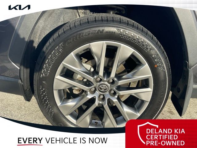 2023 Toyota RAV4 XLE Premium - Photo 19