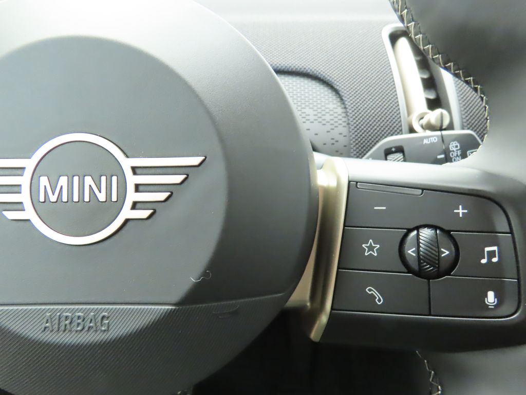 Thumbnail: 2025 MINI Cooper Countryman - 13