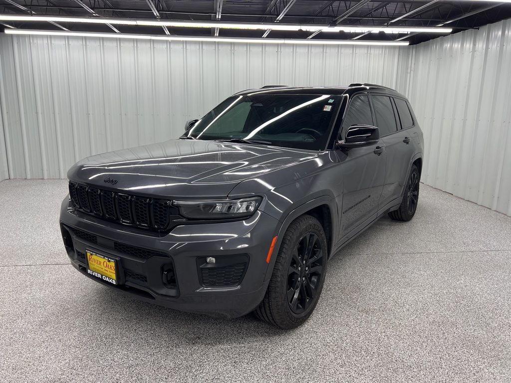 2021 Jeep Grand Cherokee L Overland - 2