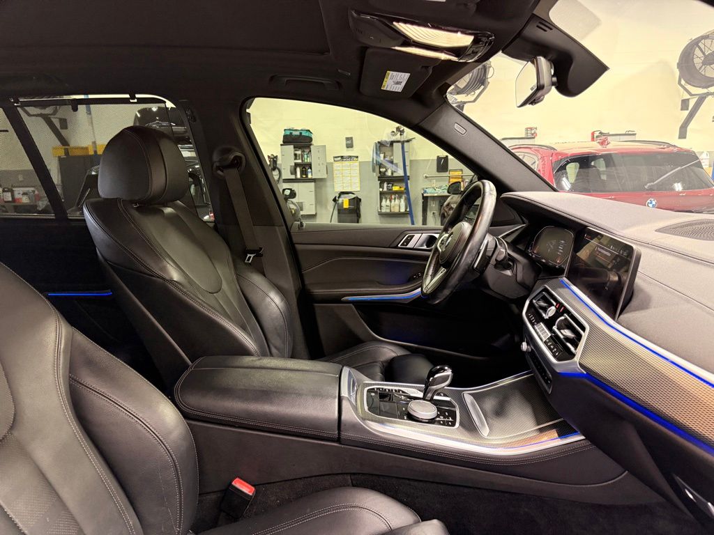 Thumbnail: 2022 BMW X5 - 30