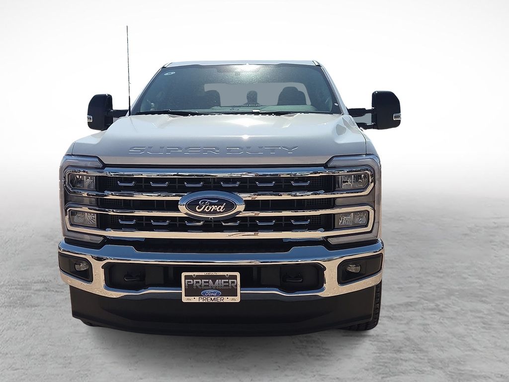 New 2026 White Ford Lariat image 3