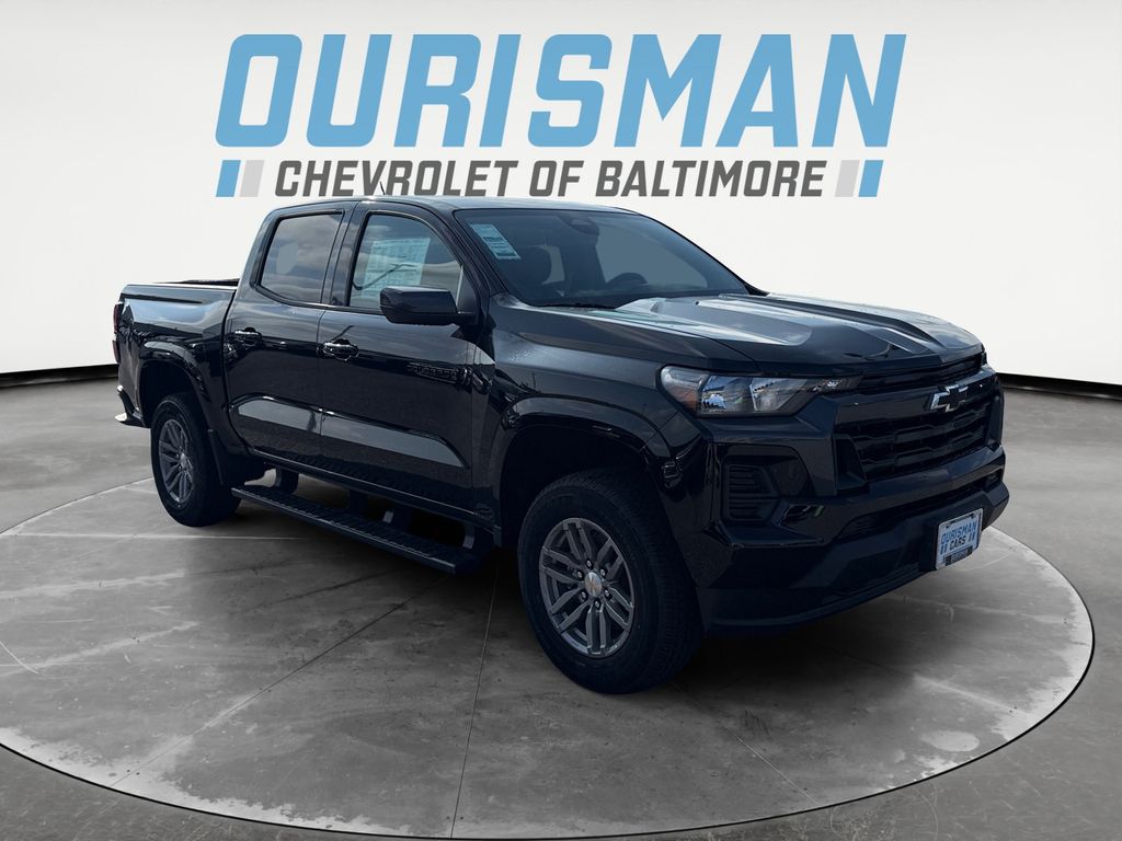 Black 2026 Chevrolet Colorado Pickup Truck Four-Wheel Drive 8-Speed Automatic