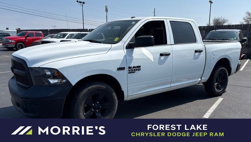 2023 RAM 1500 Classic Tradesman Crew Cab 4WD
