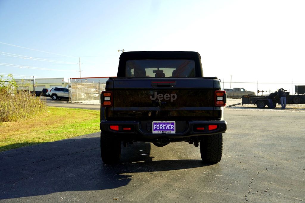 Used Car 2022 Jeep Gladiator  Rubicon For Sale Under $35,000 In Taylor, Texas