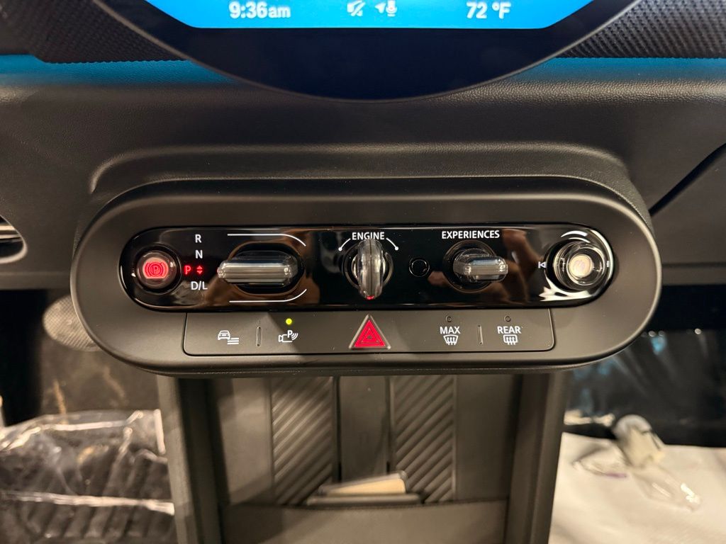 Thumbnail: 2025 MINI Cooper - 18