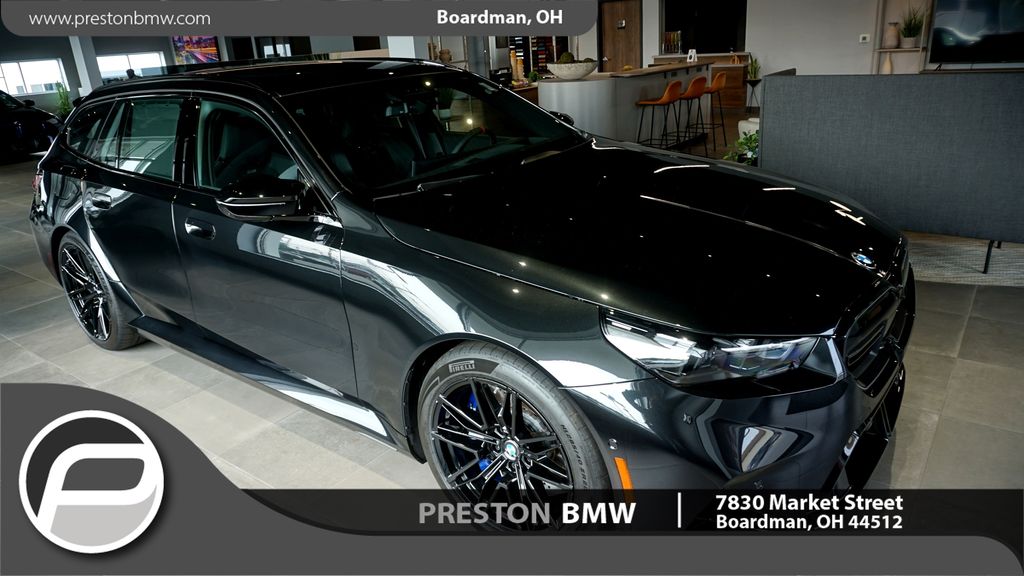 2027 BMW M5 Base