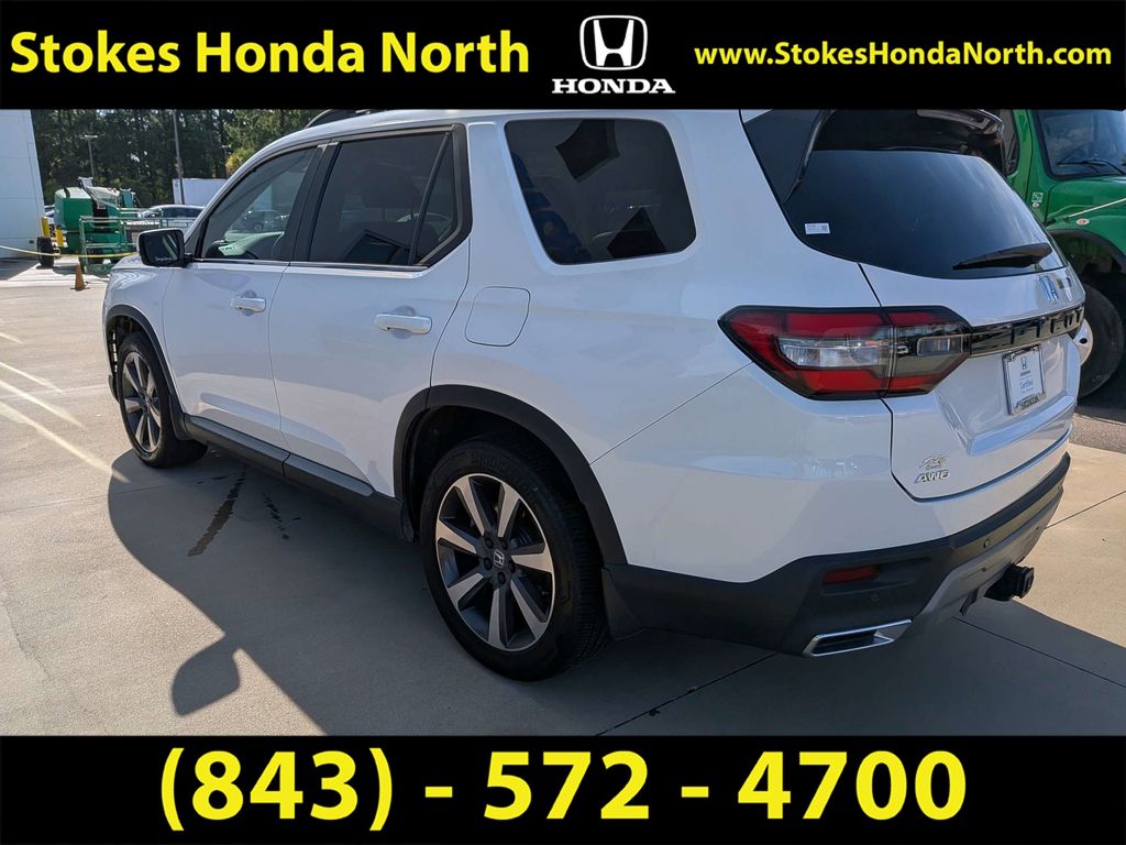 Used 2025 Honda Pilot SUV