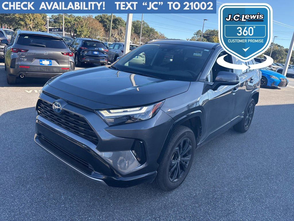 2023 Toyota RAV4 Hybrid SE
