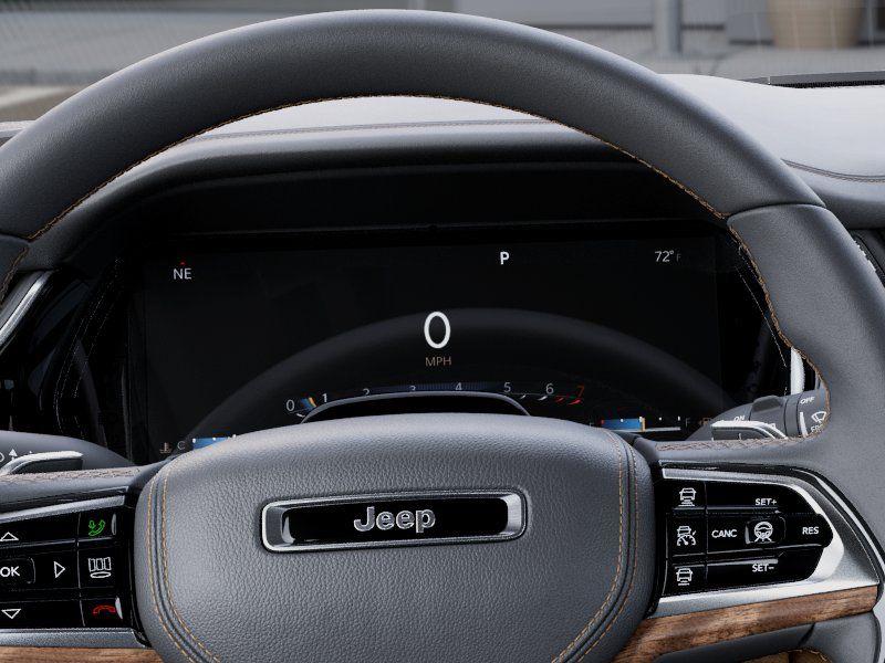 New 2025 Diamond Black Crystal Pearlcoat Jeep  image 17