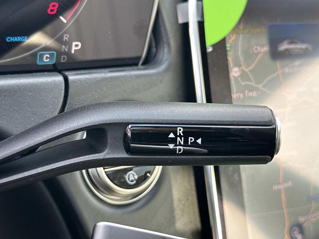 Thumbnail: 2026 Mercedes-Benz E-Class - 24