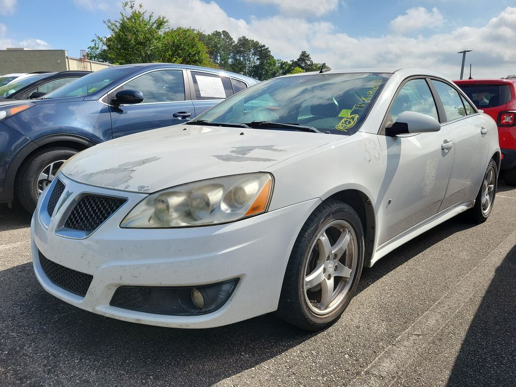 Summit White 2009 Pontiac G6 Sedan Front-Wheel Drive Automatic