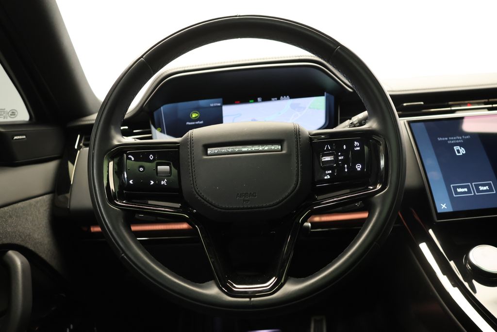Thumbnail: 2023 Land Rover Range Rover Sport - 17