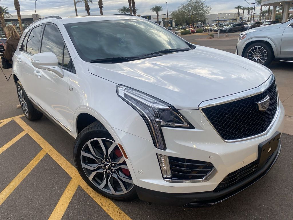 Thumbnail: 2024 Cadillac XT5 - 2