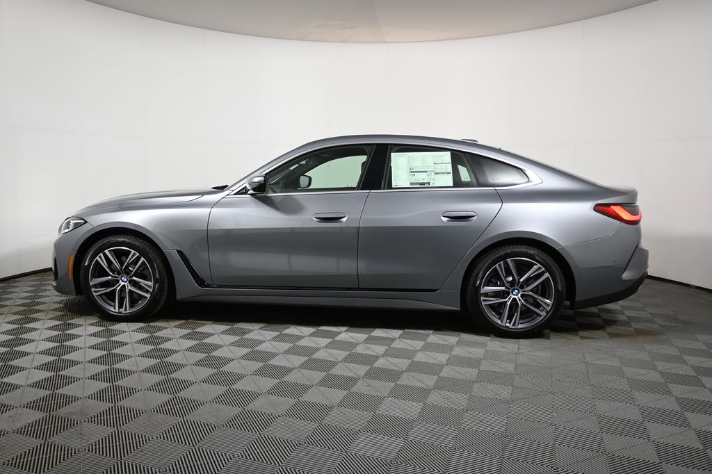 Thumbnail: 2026 BMW 4 Series - 2